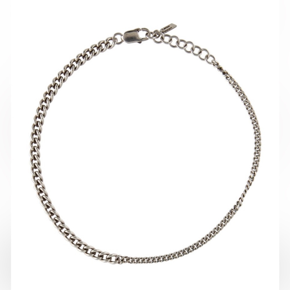 Silver Choker Necklace with Twisted Chain Design - Picture 3 of 3